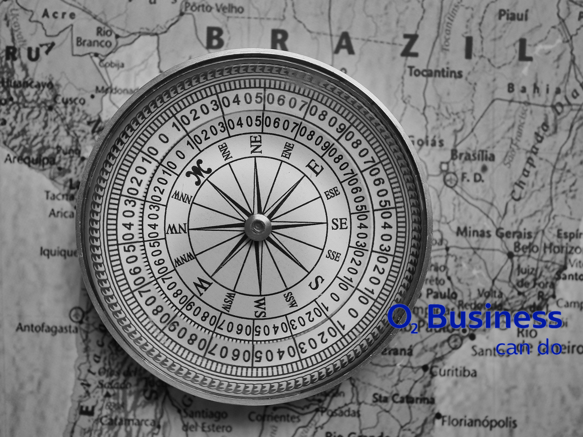 compass_bw_with_logo (1)
